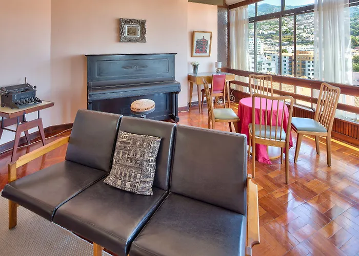 מלון Monte Carlo 3*