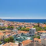 מלון Monte Carlo