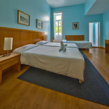Monte Carlo Hotel 3*