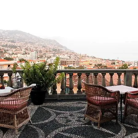 Monte Carlo Hotel 3*
