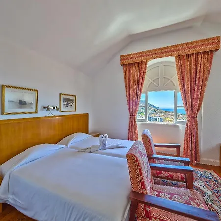 Monte Carlo Hotel 3*