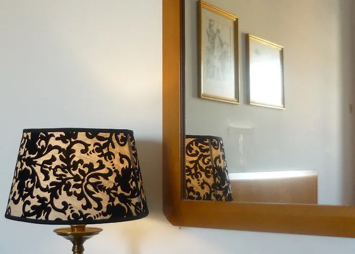 Monte Carlo Hotel 3*