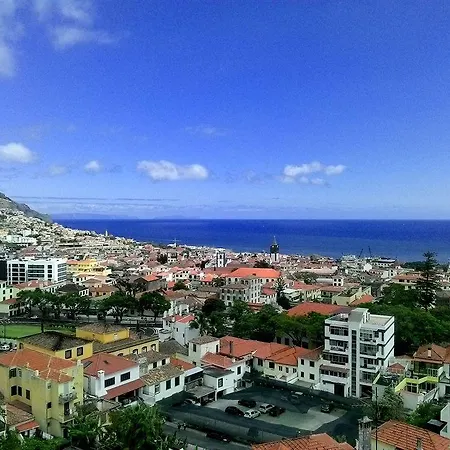 Monte Carlo Отель Фуншал